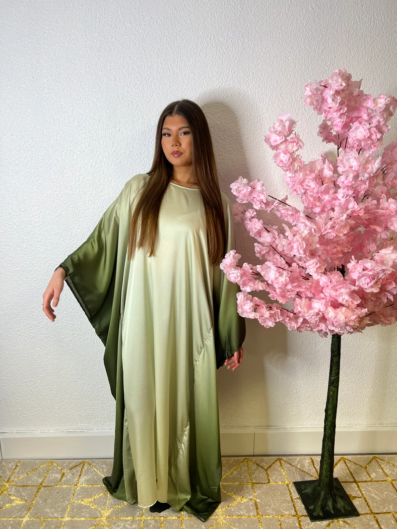 Robe Maya